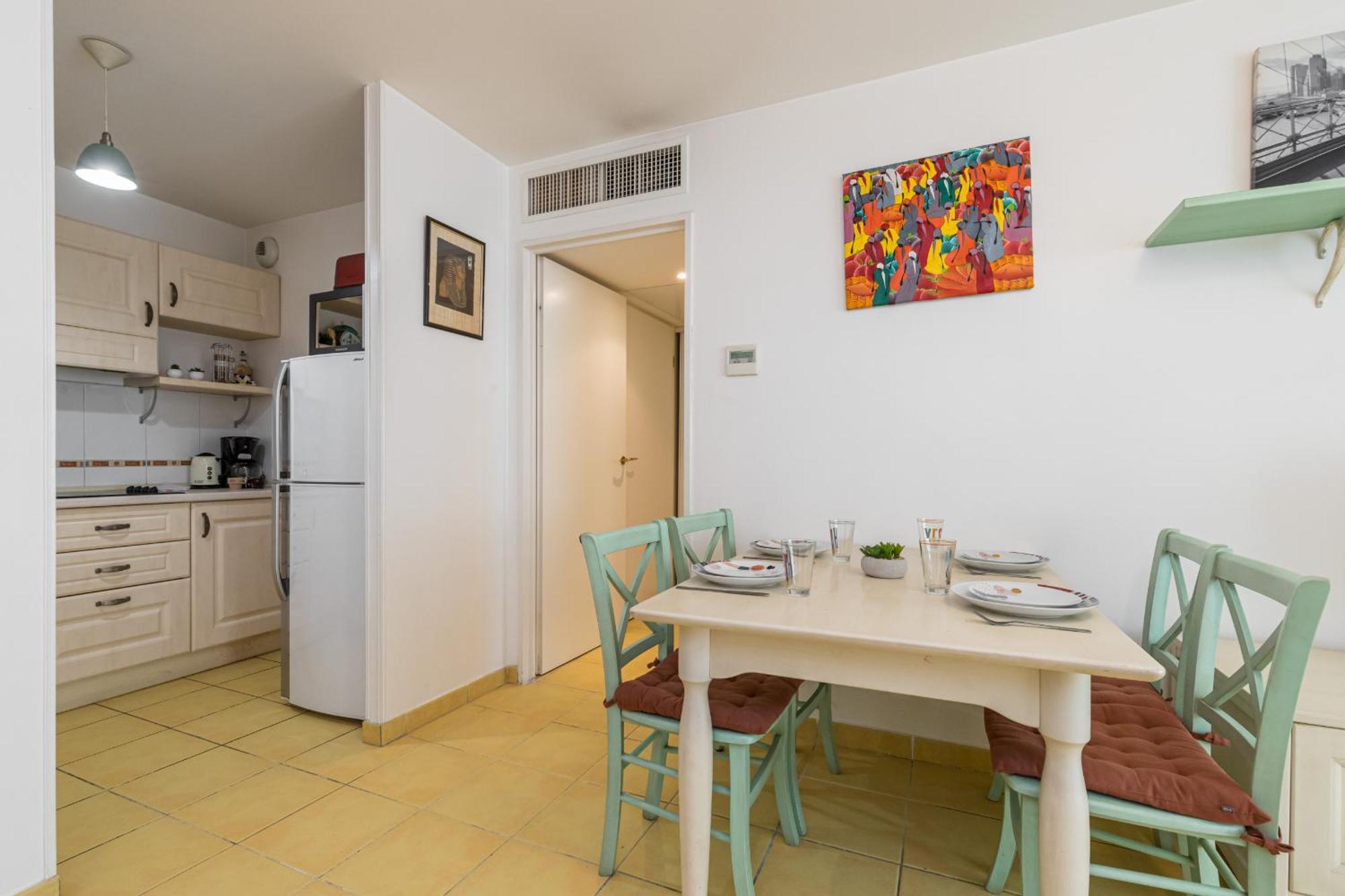 Nice 1 Bedroom Downtown Carre D'Or With Garage ภายนอก รูปภาพ
